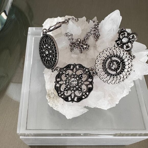 Vintage Silver-Tone Statement Necklace with Clear Rhinestones - Picture 3 of 4